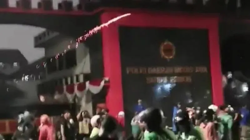 Mako Brimob Kwitang terus diserbu ojol (Dok.tiktok)