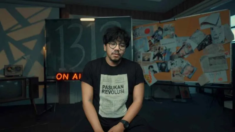 Bongkar Jaringan Provokator-Gagalkan Darurat Militer, Ferry Irwandi Diteror.  (Youtuber Ferri Irwandi).