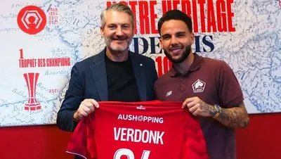 Calvin Verdonk Cetak 2 Rekor Bersejarah di Ligue 1 Usai Gabung Lille. (Istimewa).