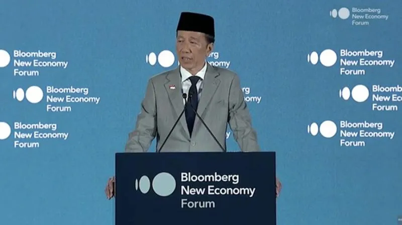 Presiden ke 7 Indonesia Jokowi (Tangkapan Layar Youtube Bloomberg).