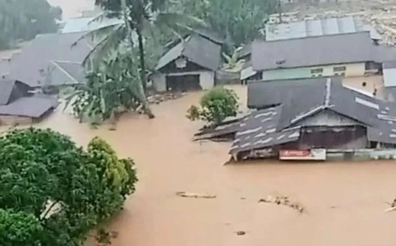 Banjir Tapanuli Tengah (Kintan)