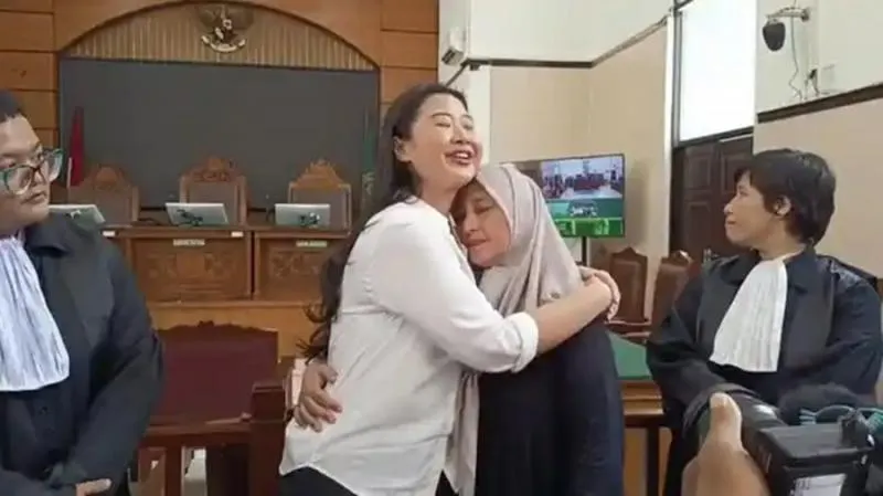 Dituntut 1 Tahun Penjara, Laras Sebut Seakan Mereka Takut Suara Wanita. (Istimewa).