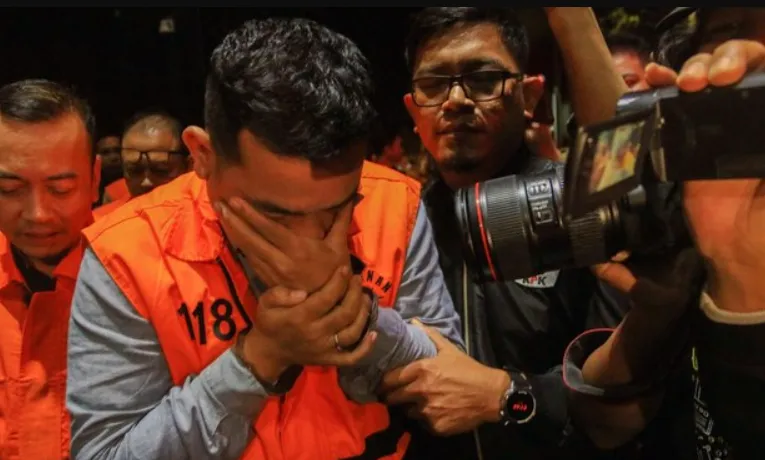 KPK melakukan penangkapan terhadap sejumlah pejabat Bea Cukai dalam operasi tangkap tangan, Rabu (4/2/2026). (Antara)  