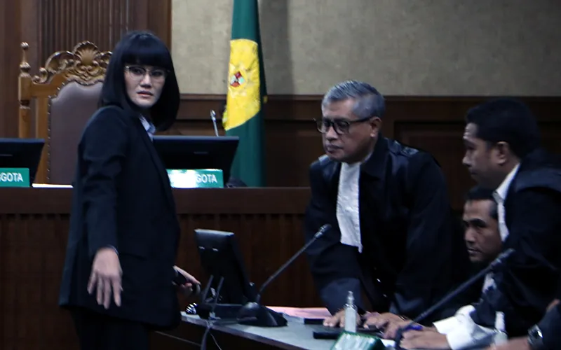 Sidang pembacaan putusan perkara advokat Marcella Santoso terkait kasus dugaan suap pengondisian putusan lepas (ontslag) perkara korupsi pemberian fasilitas ekspor minyak sawit mentah (CPO) dan tindak pidana pencucian uang (TPPU) pada tahun 2025 digelar di Pengadilan Tindak Pidana Korupsi (Tipikor) pada Pengadilan Negeri Jakarta Pusat (PN Jakpus) hari ini, Selasa (3/3/2026). Advokat Marcella Santoso divonis 14 tahun penjara usai terbukti menyuap hakim dan melakukan tindak pidana pencucian uang. 