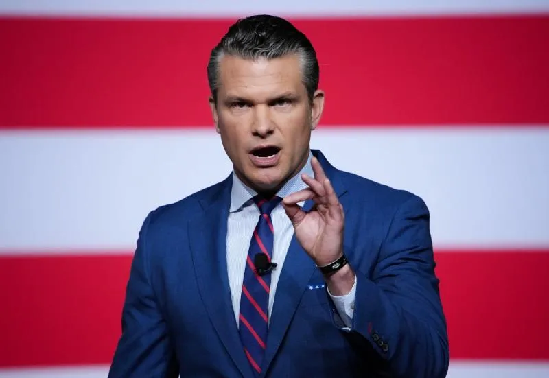 Menteri Pertahanan Pete Hegseth berbicara kepada para pemimpin militer senior di Pangkalan Korps Marinir Quantico pada 30 September 2025, di Quantico, Virginia. | Andrew Harnik/Getty Images
