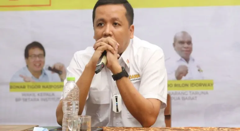 Ronald Loblobly, Koordinator Koalisi Sipil Masyarakat Anti Korupsi (KOSMAK). (Antara)