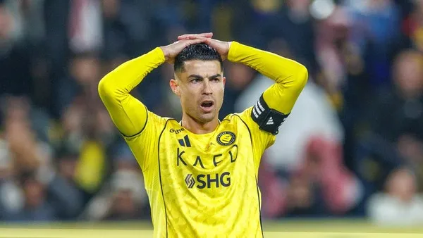Ronaldo diketahui memiliki saham 25 persen di Almeria. Foto: Getty Images/Abdullah Ahmed.