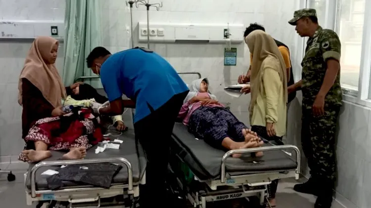 Sebanyak Puluhan Santri di Demak Masuk UGD Setelah Makan MBG. (rmol).