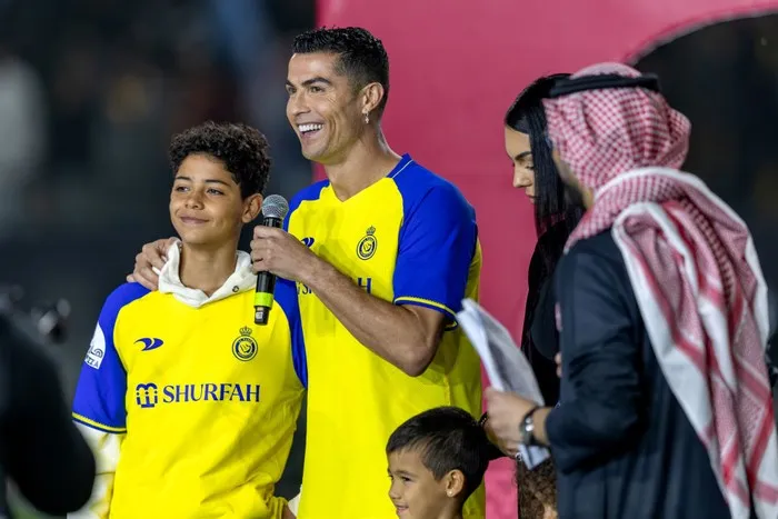 Ketika Ronaldo Berpeluang Main Bareng dengan Putranya di Al Nassr. (Istimewa).