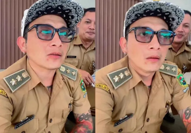 Kades Hoho Alkaf, Lurah nyentrik dari Banjarnegara. [Instagram]