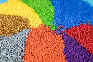 Kebohongan Besar Industri Plastik Sekali Pakai