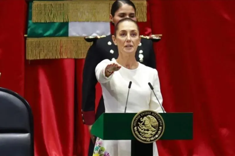 Claudia Sheinbaum menjadi perempuan Presiden Meksiko pertama usai dilantik pada Selasa waktu setempat, secara resmi memulai masa jabatannya selama enam tahun. 