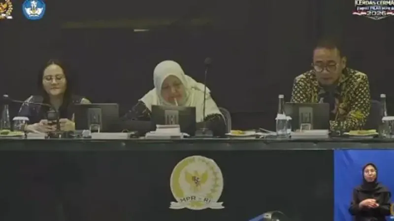 Dicari Banyak Netizen, Ini Sosok 3 Juri Lomba Cerdas Cermat MPR RI. (Istimewa).