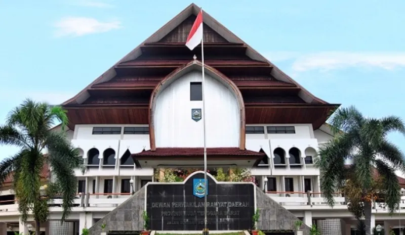 Ilustrasi: Gedung DPRD Nusa Tenggara Barat (NTB) di Mataram, NTB. (Republika)