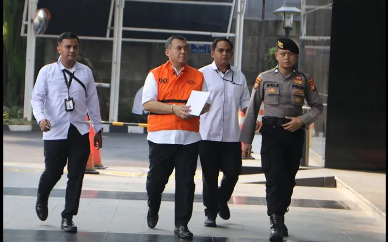 Wakil Menteri yang dimaksud dualah Silmy Karim, yang menjabat sebagai Wakil Menteri Imigrasi dan Pemasyarakatan Republik Indonesia. Pemeriksaan awal Silmy dilakukan oleh KPK pada Senin,(6/8/2026) di Gzedung Merah Putih KPK, Jakarta. Robinsar Nainggolan