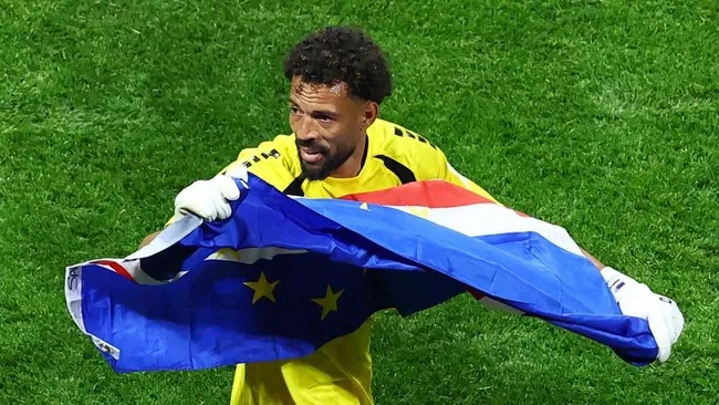 Bikin Spanyol Frustrasi, Ini Sosok Kiper 40 Tahun Cape Verde Vozinha. (cnn).