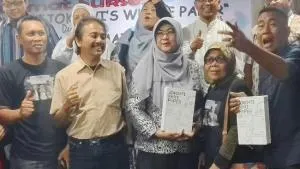 Deklarasi, Kubu Roy Suryo: Bismillah Kami Perang Hukum Lawan Jokowi
