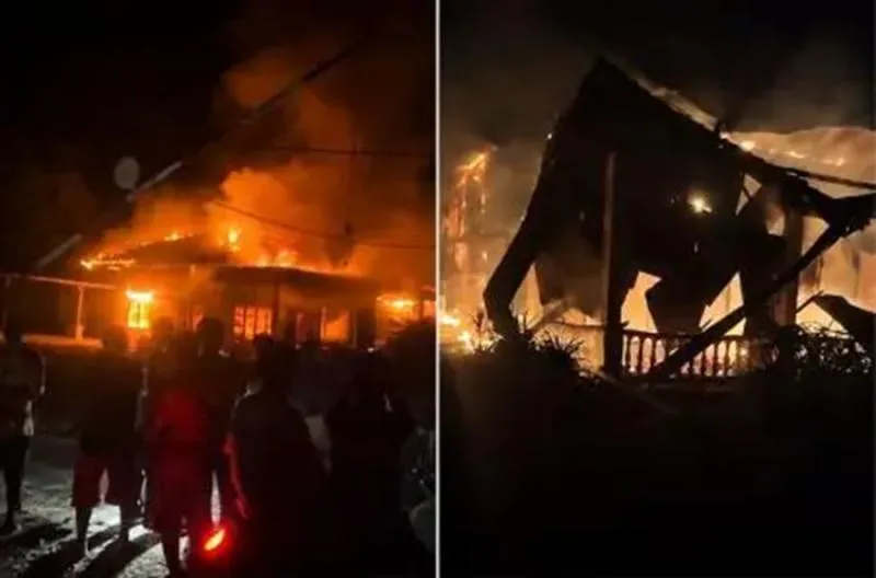 Dipicu Kematian Warga, Kantor-Mess PT Agrinas di Labura Dibakar Massa. (Istimewa).