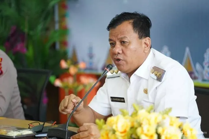 Melarikan Diri saat OTT, Bupati-Sekda Kuansing Serahkan Diri ke KPK. (Istimewa).