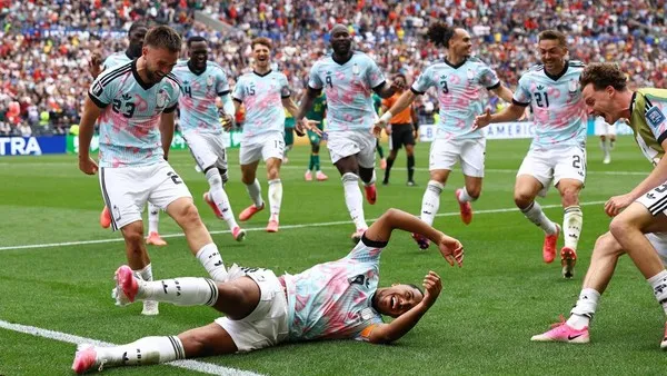 Comeback Gol Penalti VAR vs Senegal, Belgia Lolos ke 16 Besar. (Detik).