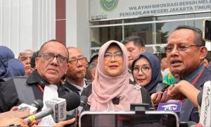 Hakim Kabulkan Eksepsi Kasus Ijazah Jokowi, dr Tifa: Keadilan Berdiri