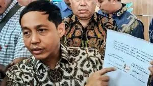 KPK: Amplop Bupati Kuansing ke Raja Juli Berisi Dolar Singapura