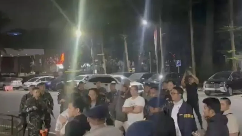 50 Orang Cepak Datangi Polda Metro Jaya. (Suara.com).