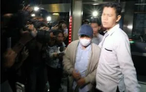 KPK Menyita Uang Rp9,06 Miliar dari OTT Lalu Ahmad Zaini