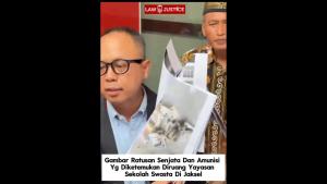 Gambar Ratusan Senjata Dan Amunisi Diruang Yayasan Sekolah Swasta
