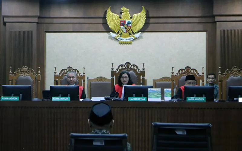 Mantan Menteri Agama Yaqut Cholil Qoumas (Gus Yaqut) menjalani sidang perdana kasus dugaan korupsi kuota haji tambahan tahun 2023–2024 di Pengadilan Tipikor pada Pengadilan Negeri Jakarta Pusat, Selasa, (11/8/2026). Jaksa KPK mendakwa tindakan Gus Yaqut telah merugikan keuangan negara sebesar Rp 622 miliar berdasarkan audit Badan Pemeriksa Keuangan (BPK). Robinsar Nainggolan