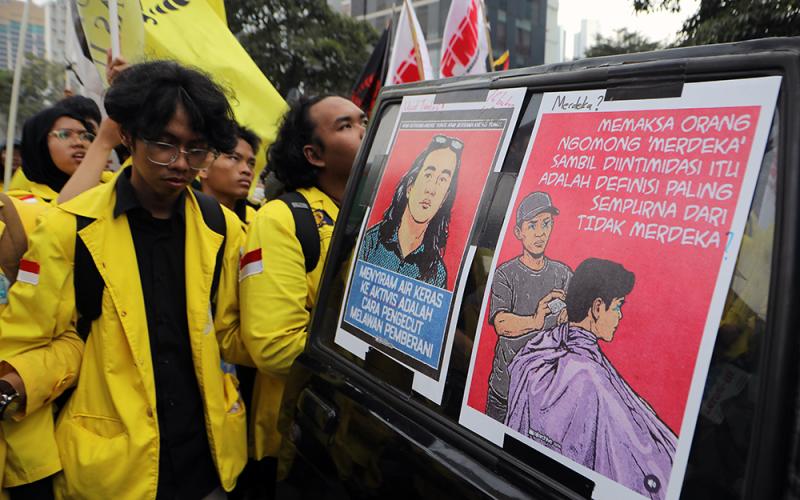 Rombongan Mahasiswa UI Dihadang Polisi di Dukuh Atas