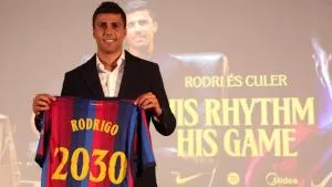Resmi, Rodri Bergabung dengan Barcelona, Real Madrid & PSG Gigit Jari