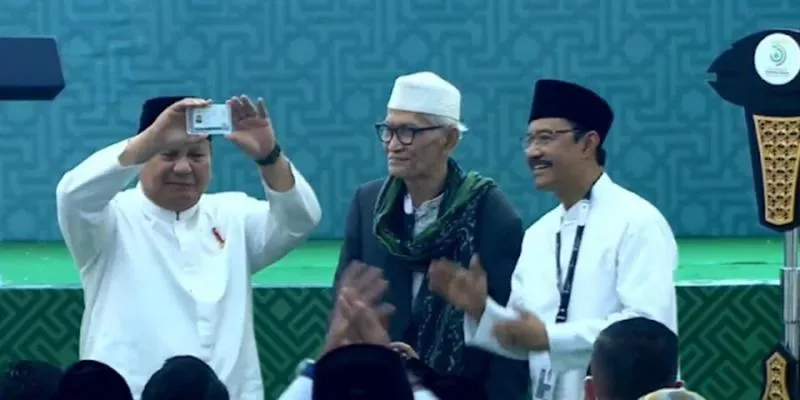 Resmi Presiden Prabowo Terima Kartu Anggota NU Berlaku Seumur Hidup. (Istimewa).
