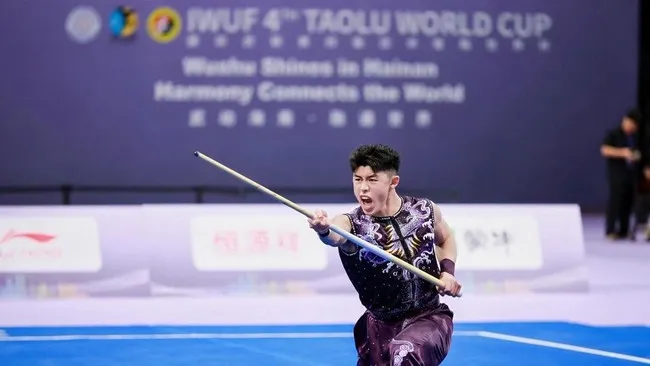 Medali Pertama Indonesia di Asian Games 2026, Seraf Naro Raih Perunggu. (PB PWI).