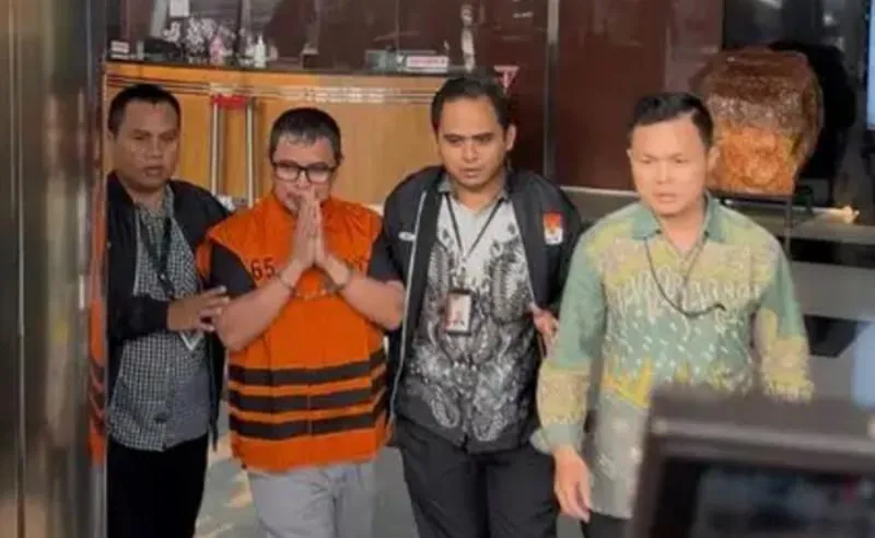 Penyidik Komisi Pemberantasan Korupsi (KPK) resmi menetapkan Bupati Bolaang Mongondow Utara (Bolmut), Sirajudin Lasena sebagai tersangka. (Istimewa).