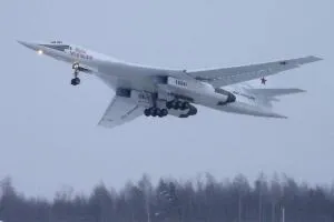 Pesawat Bomber Militer Rusia Jatuh, 6 Orang Tewas