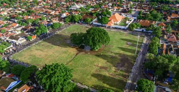 Alun alun kidul keraton Yogyakarta (Traveloka)
