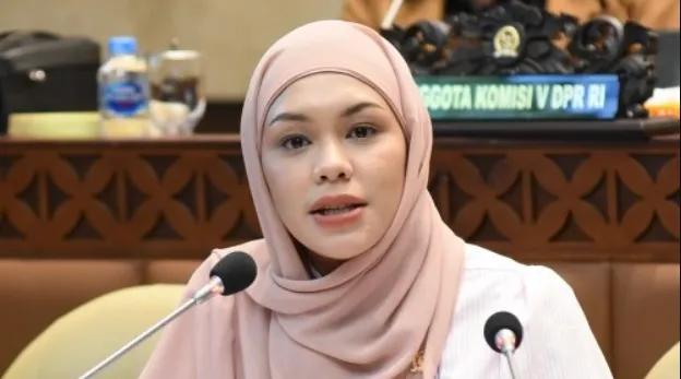 Anggota Komisi VII DPR RI Athari Gauthi Ardi. (AFU)
