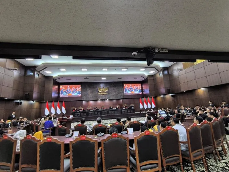 Suasana sidang gugatan syarat Wapres Gibran Rakabuming Raka di Mahkamah Konstitusi, Rabu (13/9/2026).