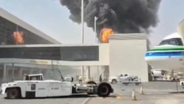 Serangan di bandara Riyadh. (Social Media via REUTERS/Social Media)