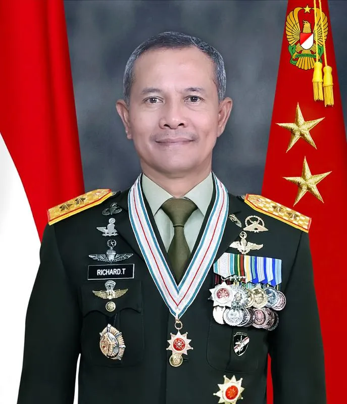 Jenderal Richard Tampubolon (Wikipedia)