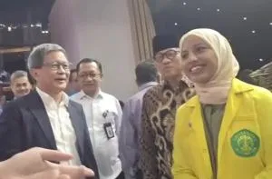 Berhasil Meredam Ego Rocky Gerung, Fatimah Azzahra Tuai Pujian
