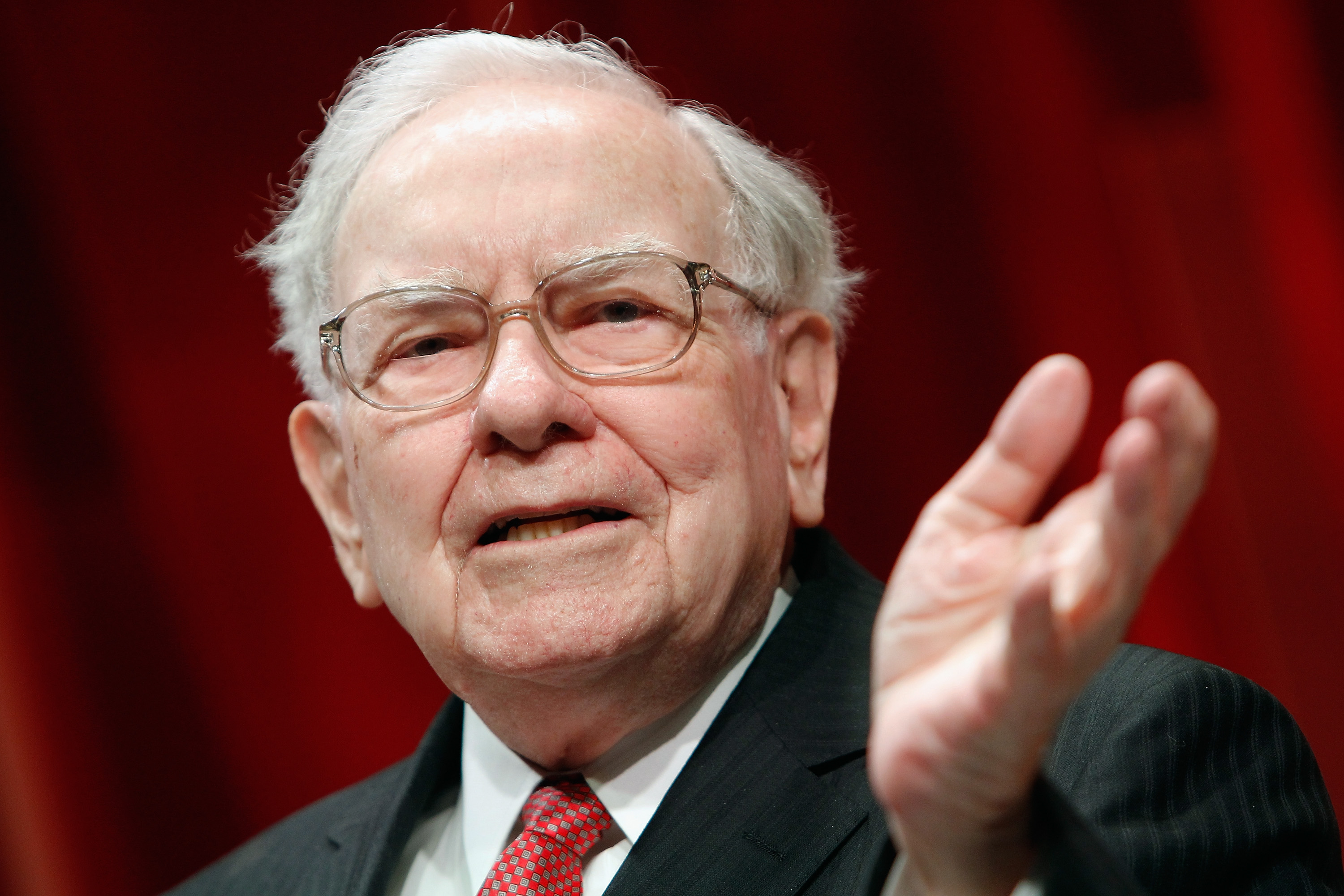 Warren Buffett dikenal sebagai salah satu investor hebat di dunia (Foto: Fortune)