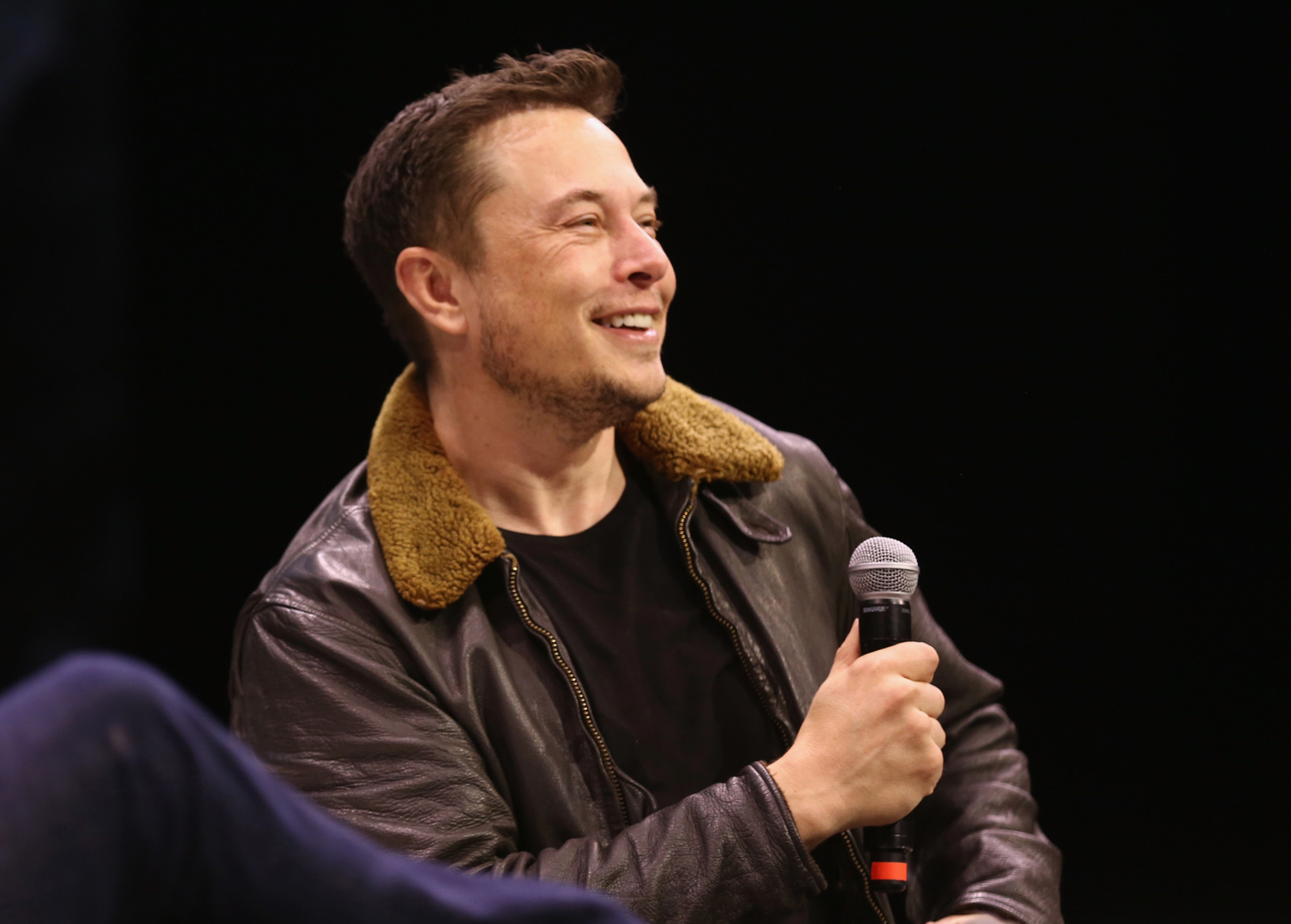 Pengusaha Elon Musk, dikenal sebagai pendiri Tesla Motors dan SpaceX (foto: new york post)