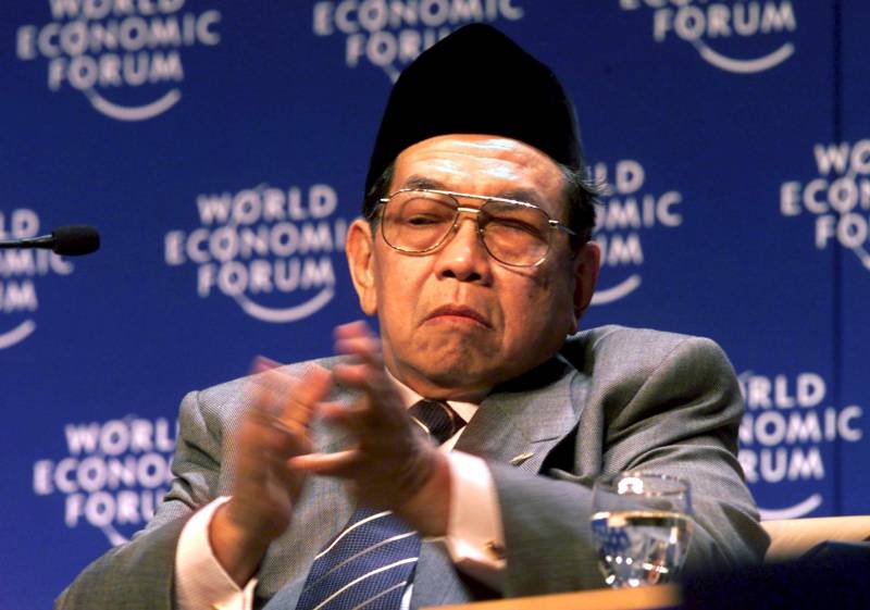 Kemenangan Gus Dur dalam Pemilu 1999 diklaim karena strategi yang diguanak SCL (rappler)