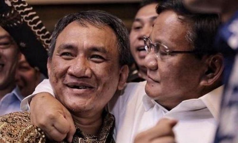 Politikus Demokrat Andi Arief dan Prabowo-Subianto (Sinar Harapan)